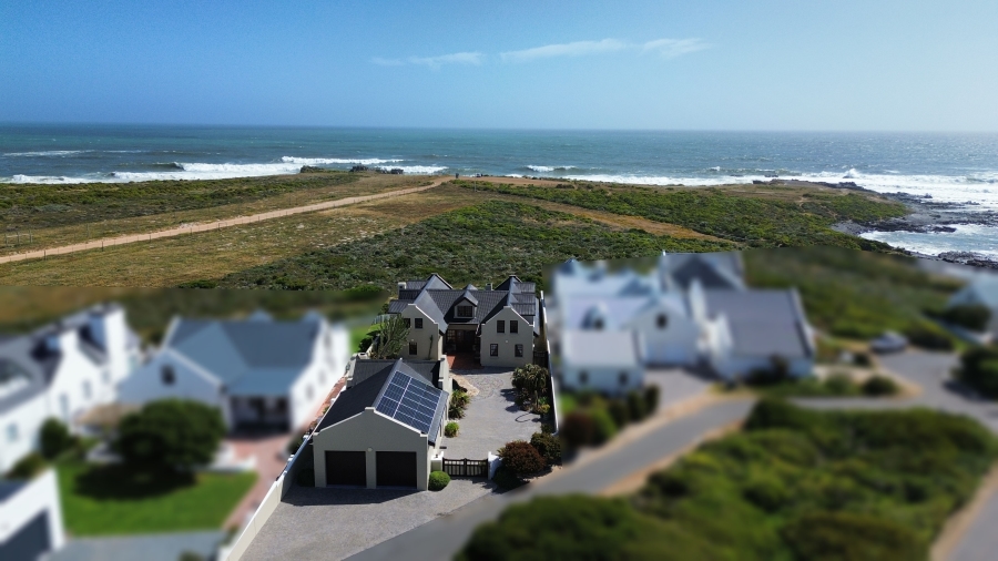 4 Bedroom Property for Sale in Grotto Bay Western Cape